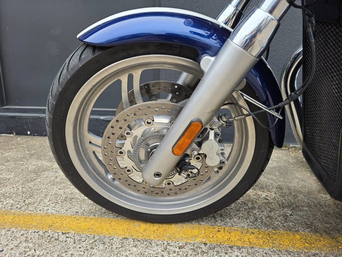 2012 Triumph THUNDERBIRD BLUE