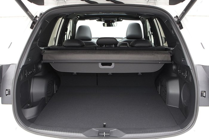 2025 Subaru Forester Hybrid Sport S6 MY26 AWD Crystal White