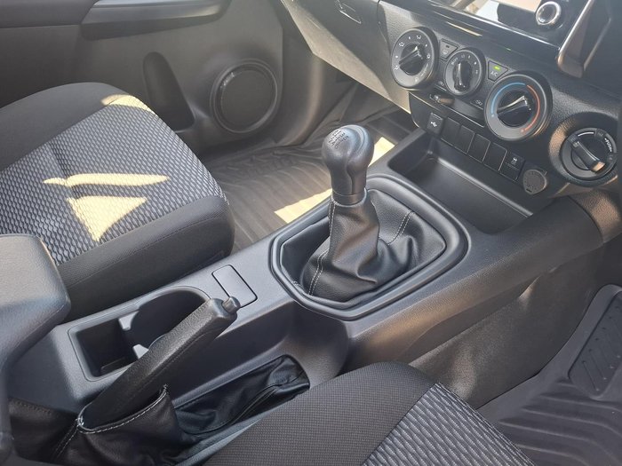 2024 Toyota Hilux Workmate