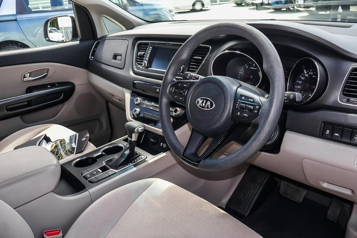 2019 Kia Carnival S