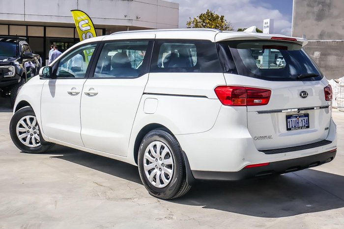 2019 Kia Carnival S