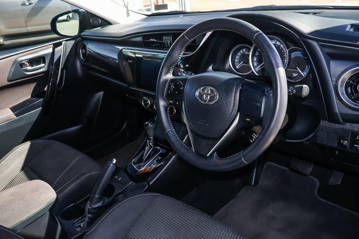 2016 Toyota Corolla Ascent Sport
