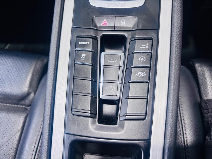 2016 Porsche 718 Boxster 982 MY17 Black