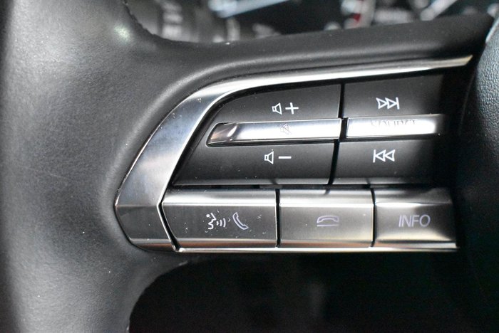 2020 Mazda 3 G25 Evolve