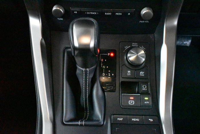 2020 Lexus NX 300h Luxury