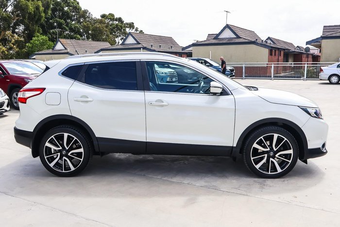 2015 Nissan QASHQAI Ti