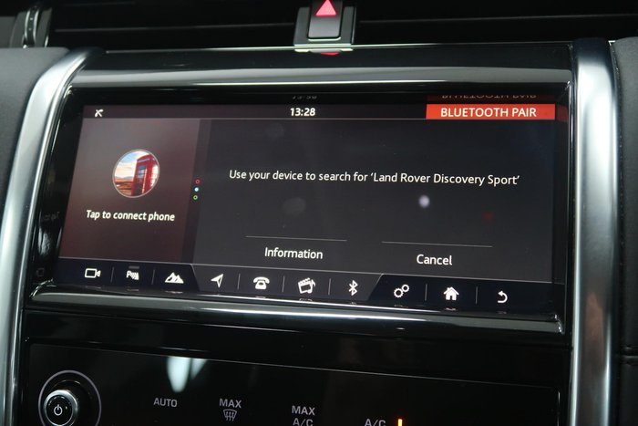 2019 Land Rover Discovery Sport D150 S