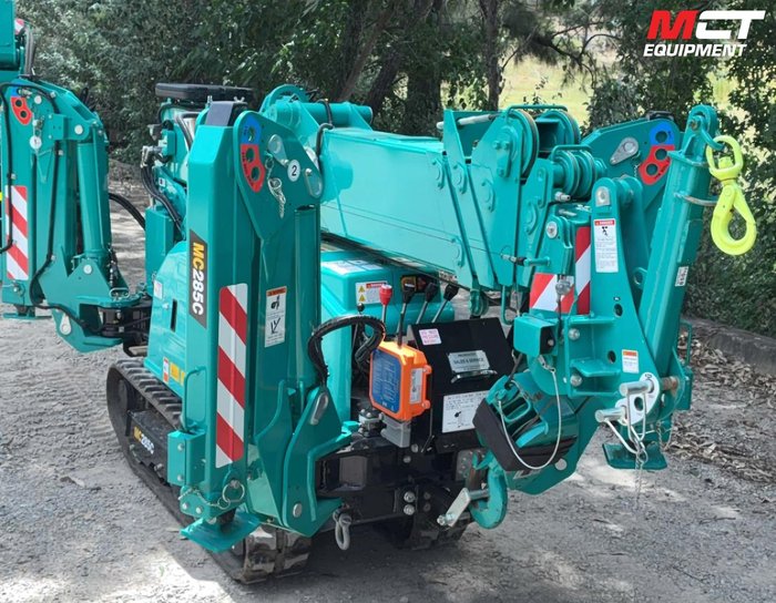 2021 MAEDA MC285C Green