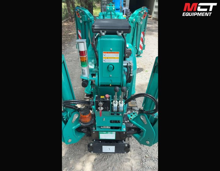 2021 MAEDA MC285C Green