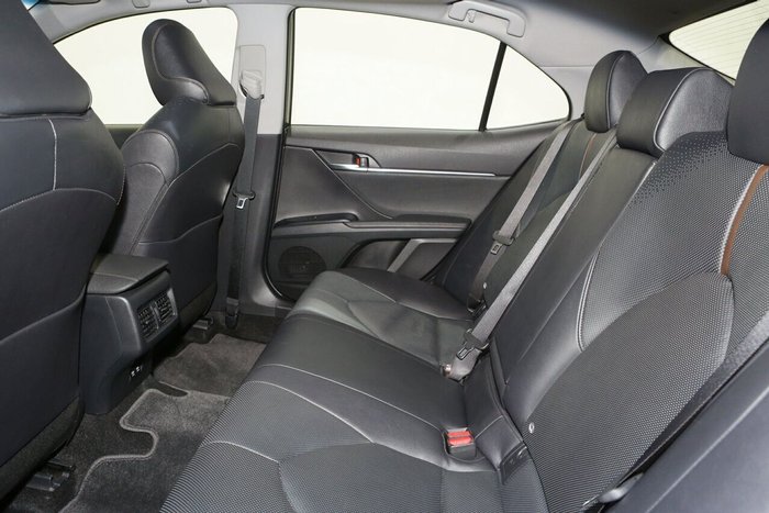 2018 Toyota Camry SL