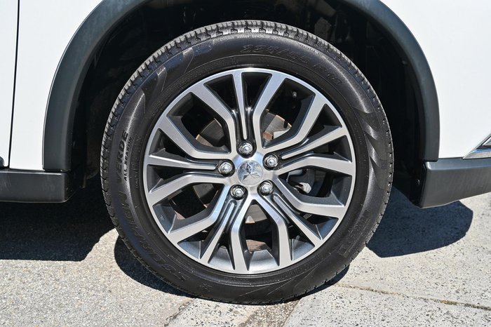 2016 Mitsubishi Outlander XLS