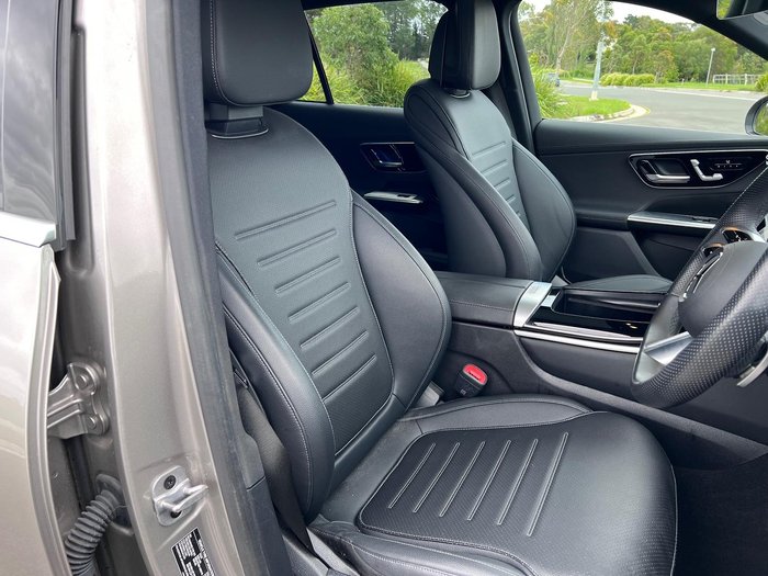 2024 Mercedes-Benz GLC-Class GLC300