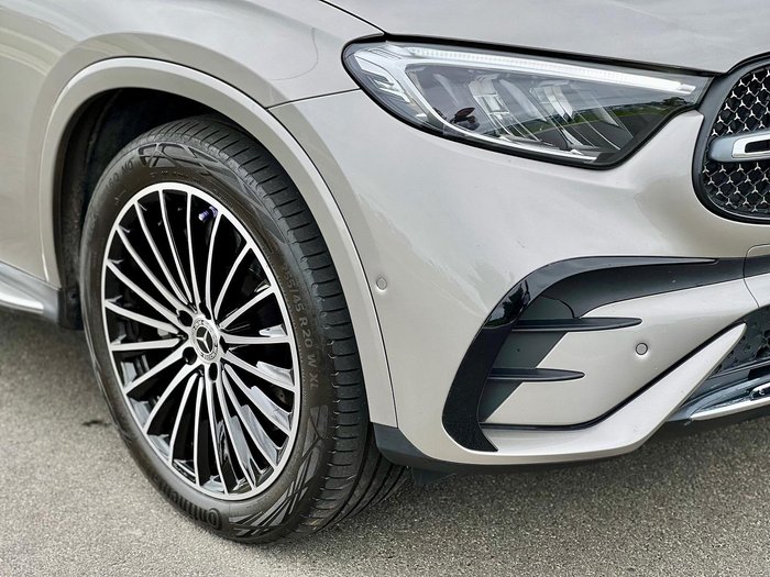 2024 Mercedes-Benz GLC-Class GLC300