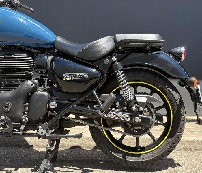 2023 Royal Enfield Meteor 350 Fireball Meteor Blue