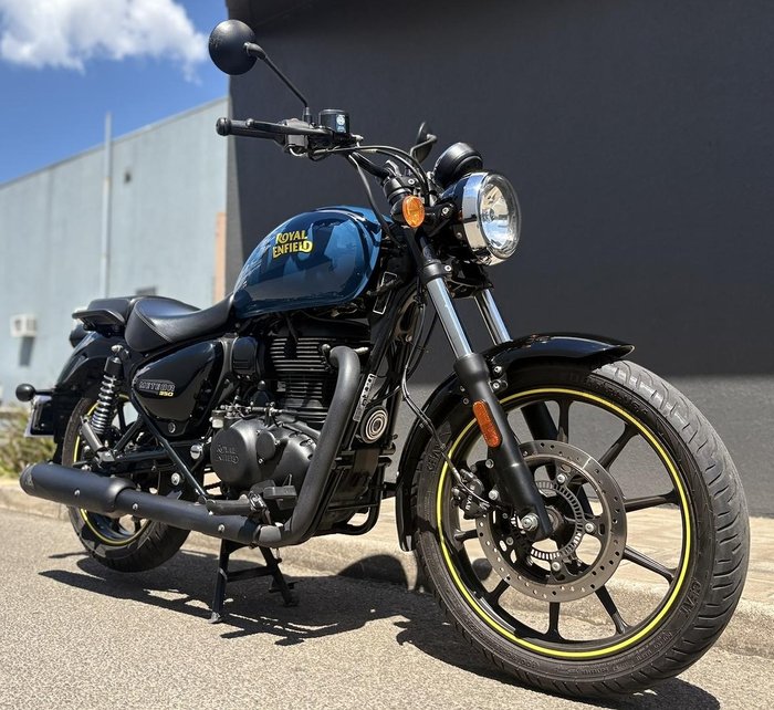 2023 Royal Enfield Meteor 350 Fireball Meteor Blue