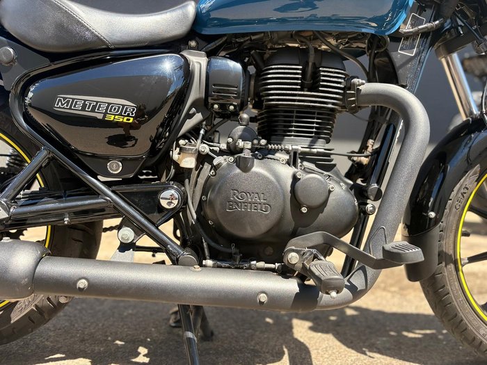2023 Royal Enfield Meteor 350 Fireball Meteor Blue