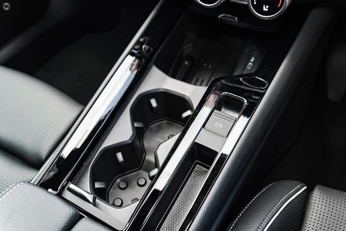 2026 SKODA Superb 195TSI Sportline