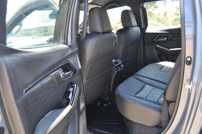 2024 Isuzu D-MAX X-TERRAIN