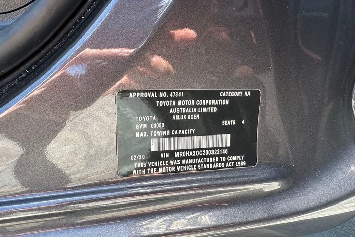 2020 Toyota Hilux SR5