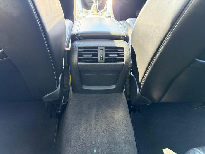 2014 Holden Calais V