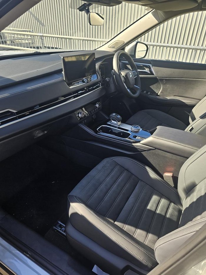 2025 Mitsubishi Outlander Aspire