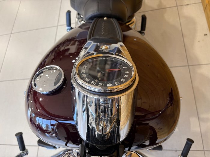 2022 HARLEY-DAVIDSON FLHCS HERITAGE CLASSIC 114 Maroon