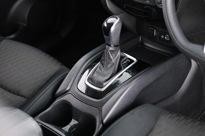 2021 Nissan X-TRAIL ST