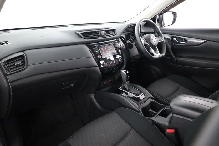 2021 Nissan X-TRAIL ST