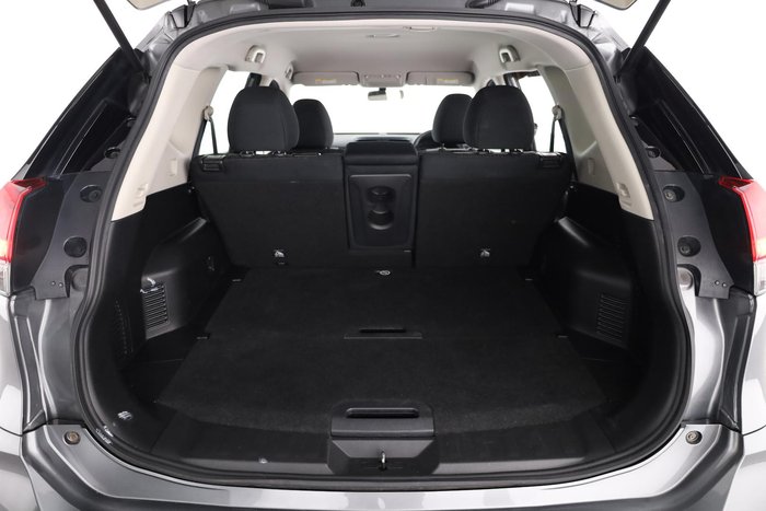 2021 Nissan X-TRAIL ST