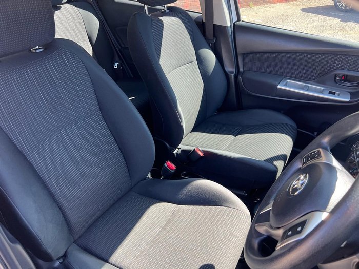 2016 Toyota Yaris Ascent