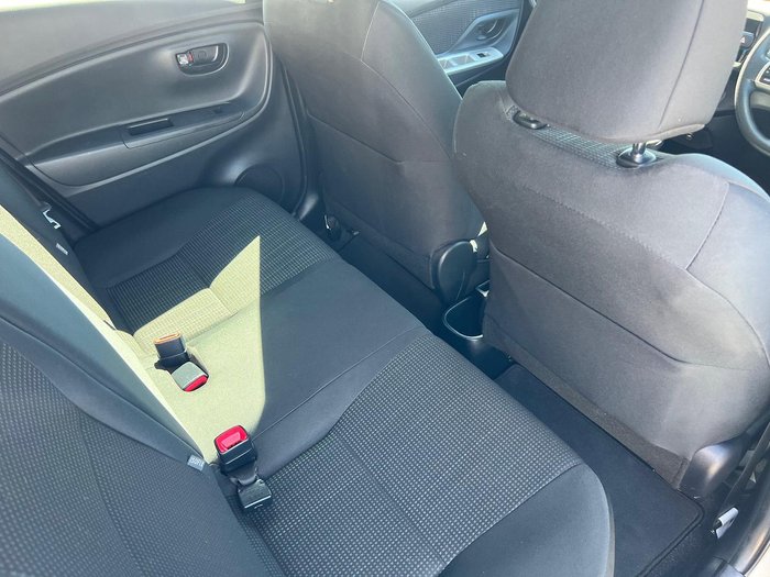 2016 Toyota Yaris Ascent