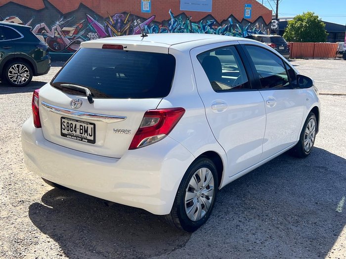 2016 Toyota Yaris Ascent