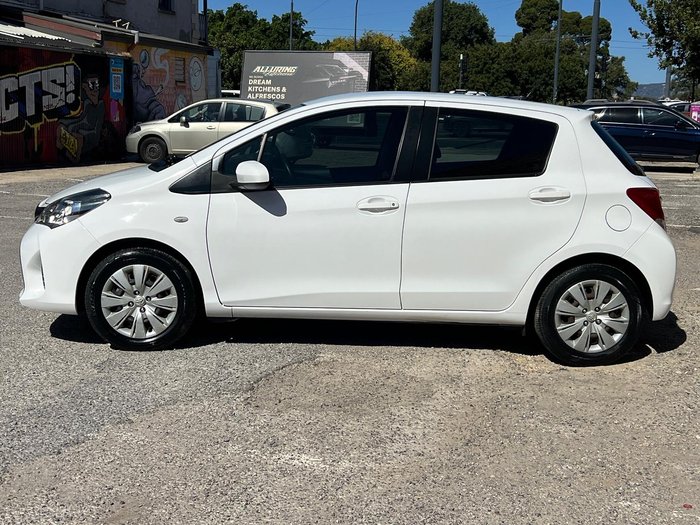 2016 Toyota Yaris Ascent