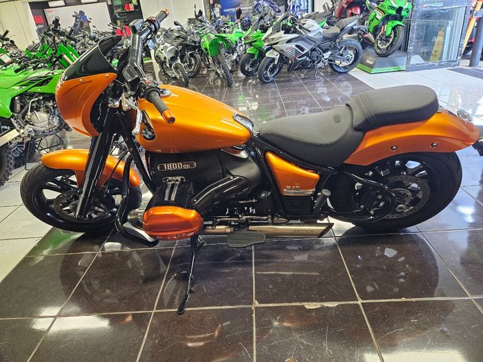 2023 BMW R 18 B ORANGE