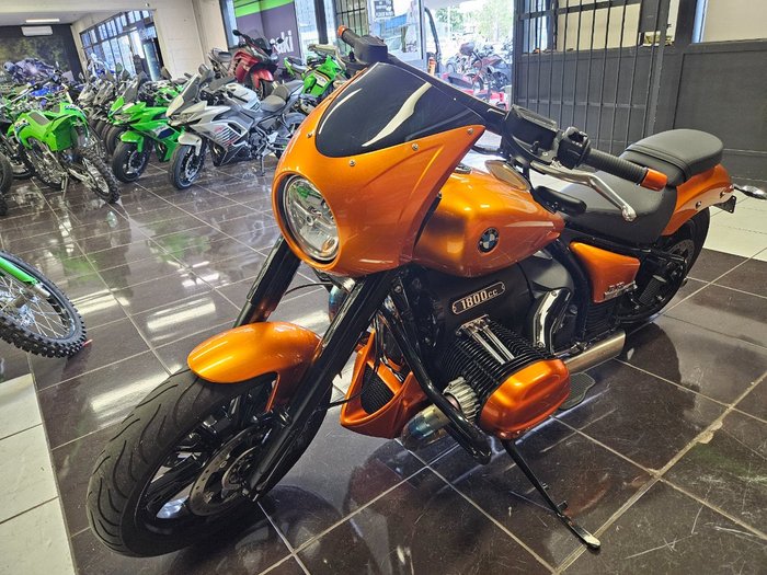 2023 BMW R 18 B ORANGE
