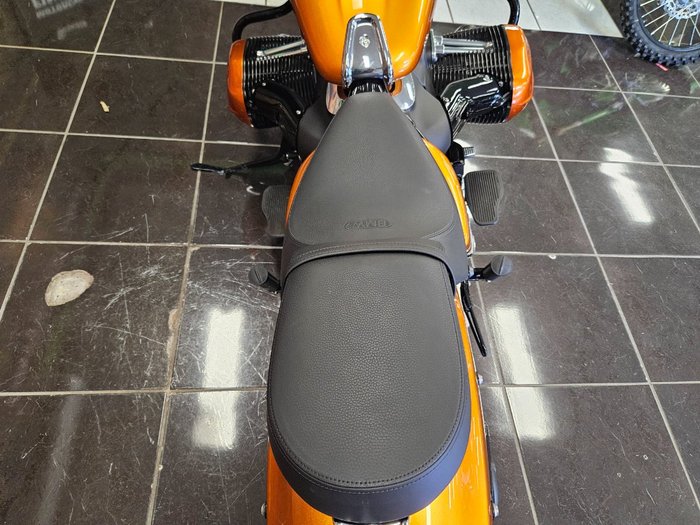 2023 BMW R 18 B ORANGE