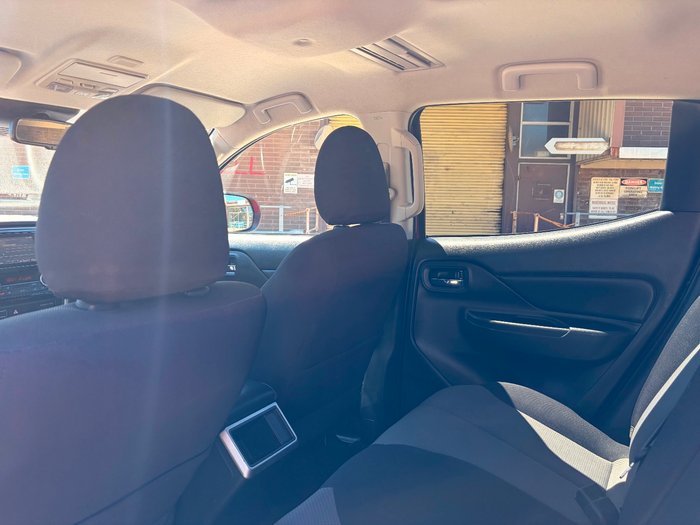 2020 Mitsubishi Triton GLX-R