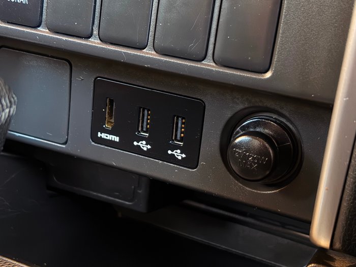 2020 Mitsubishi Triton GLX-R