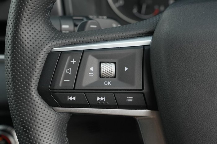 2024 Mitsubishi Outlander LS