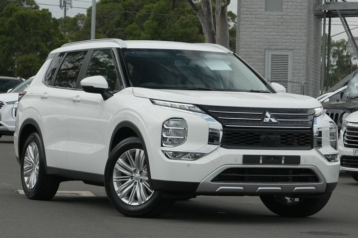 2024 Mitsubishi Outlander