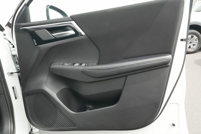 2024 Mitsubishi Outlander LS