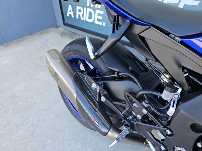 2025 Yamaha YZF-R1 Blue
