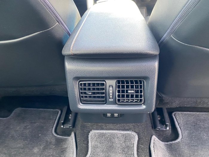 2018 Toyota Camry SL