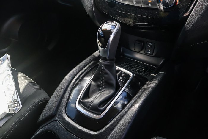 2020 Nissan X-TRAIL ST