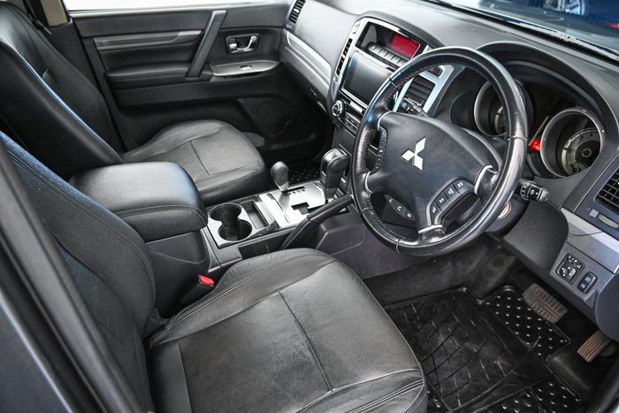 2020 Mitsubishi Pajero GLS Leather Option