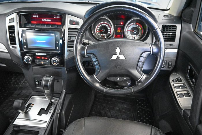 2020 Mitsubishi Pajero GLS Leather Option