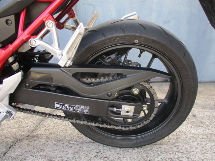 2023 Honda 2023 Honda NAKED CB750 (Hornet) BLACK