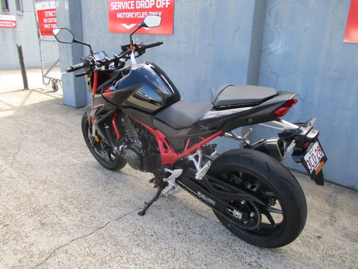 2023 Honda 2023 Honda NAKED CB750 (Hornet) BLACK