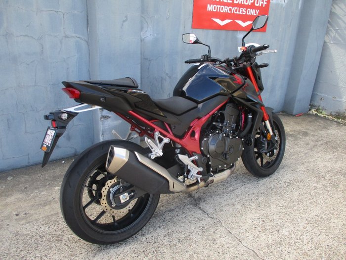 2023 Honda 2023 Honda NAKED CB750 (Hornet) BLACK