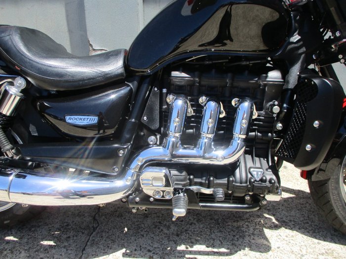 2017 Triumph ROCKET III TOURING BLACK